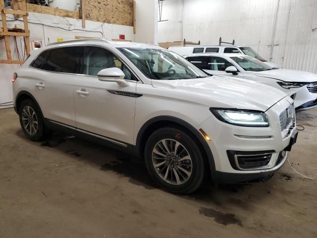 2019 Lincoln Nautilus Select