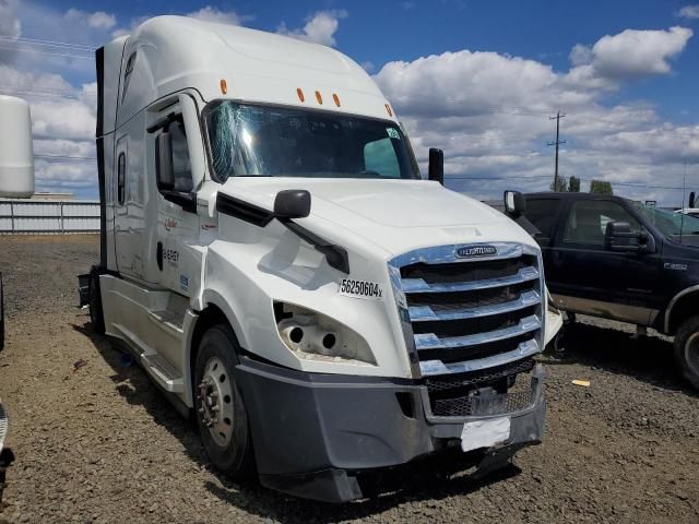 2022 Freightliner Cascadia 126