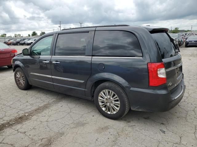 2011 Chrysler Town & Country Touring L