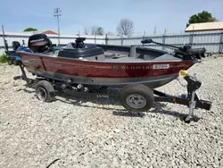 Salvage boats for sale at Appleton, WI auction: 2018 Lund Boat