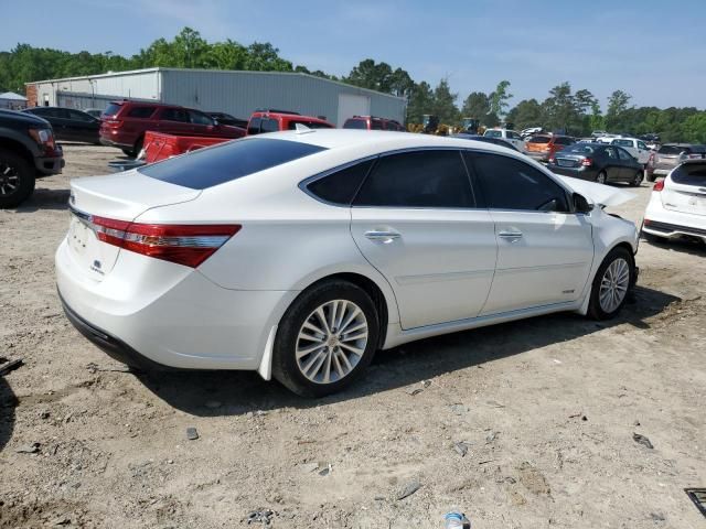 2013 Toyota Avalon Hybrid