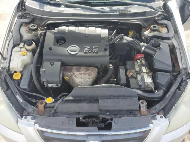 2003 Nissan Altima Base