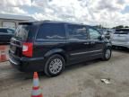 2014 Chrysler Town & Country Limited