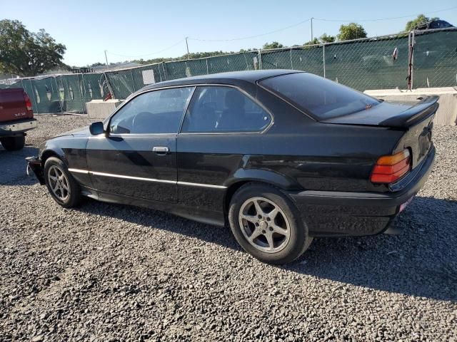 1992 BMW 318 IS