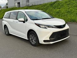 Toyota Sienna LE Vehiculos salvage en venta: 2022 Toyota Sienna LE