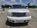 2004 Cadillac Escalade Luxury