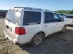 2004 Lincoln Navigator