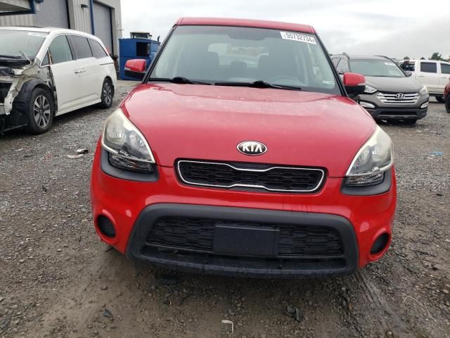 2013 KIA Soul +