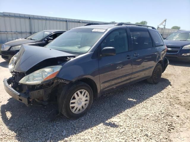 2006 Toyota Sienna CE