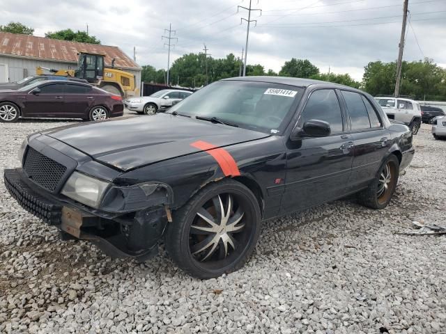 2003 Ford Crown Victoria LX