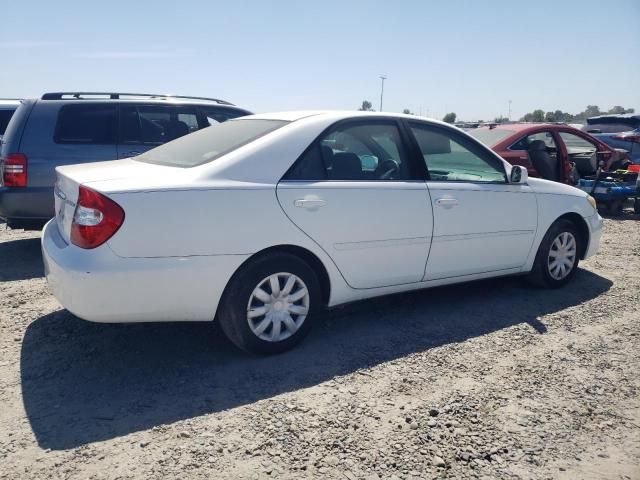 2004 Toyota Camry LE