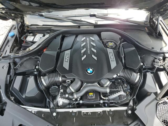 2022 BMW M850XI