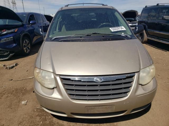 2006 Chrysler Town & Country Touring