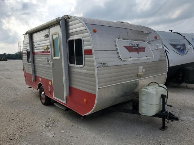 2018 Riverside Camper