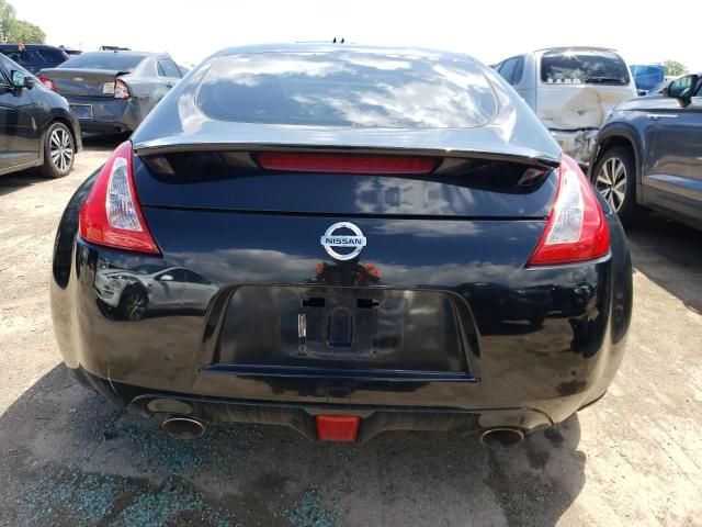 2014 Nissan 370Z Base