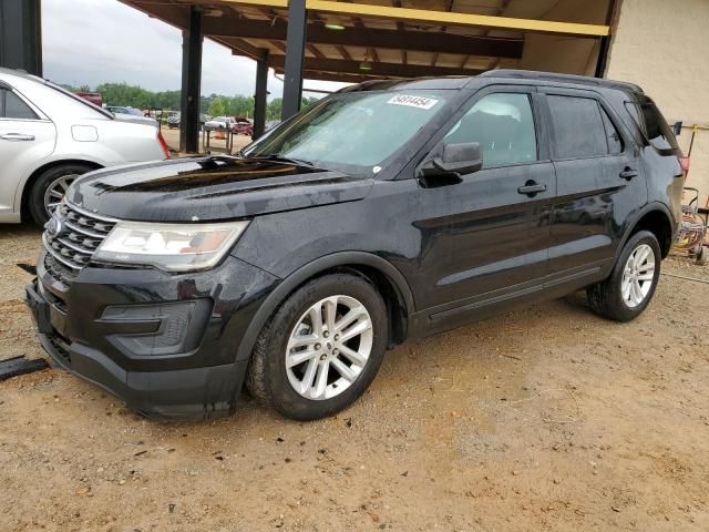 2017 Ford Explorer