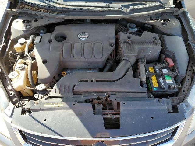 2010 Nissan Altima Base