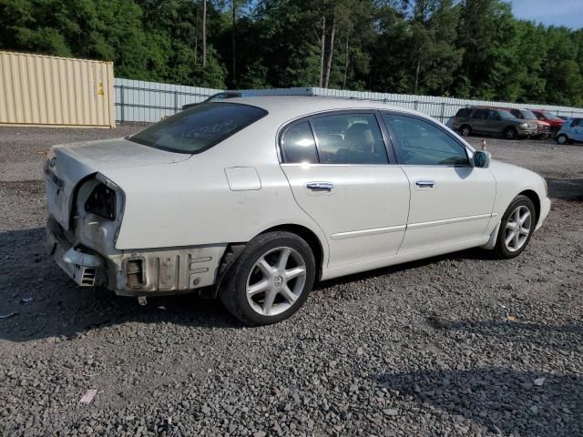 2004 Infiniti Q45