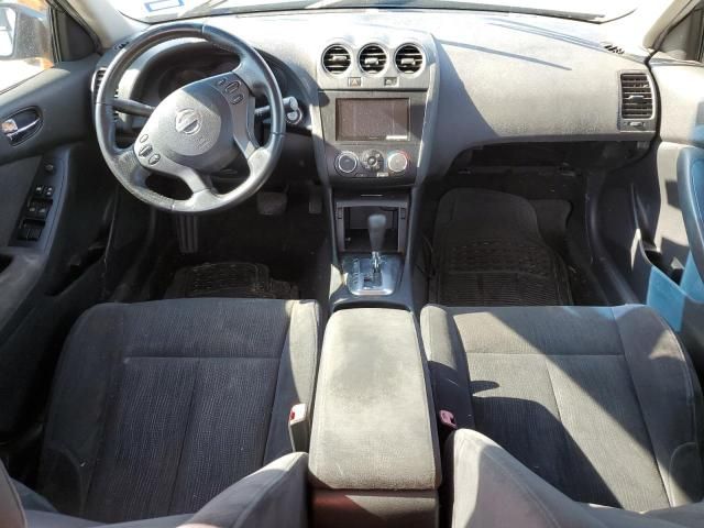 2010 Nissan Altima Base