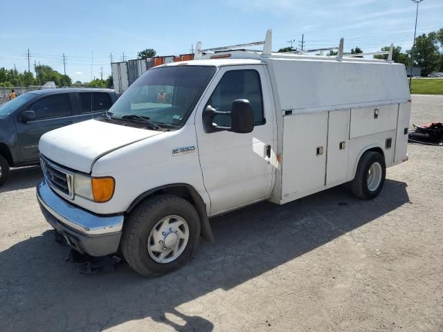 2007 Ford Econoline E350 Super Duty Cutaway Van