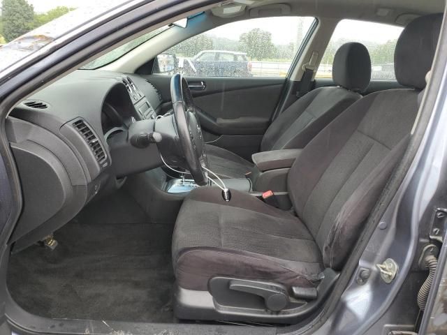 2011 Nissan Altima Base