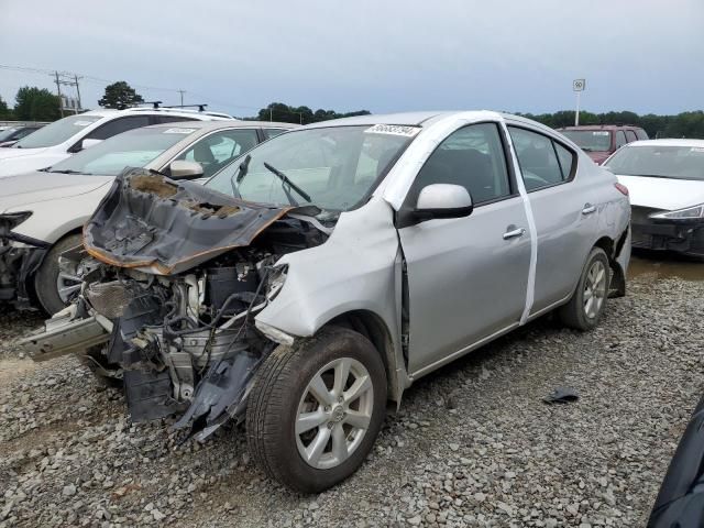 2014 Nissan Versa S