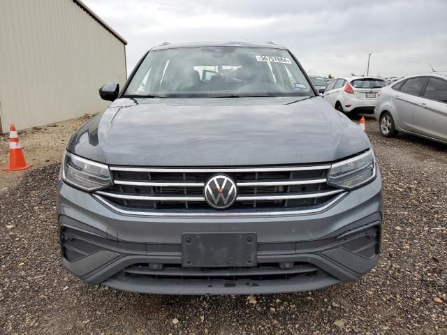 2023 Volkswagen Tiguan SE