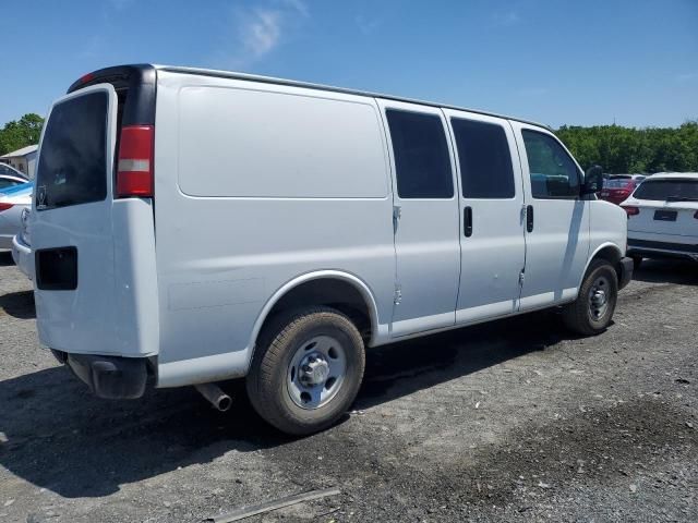 2015 Chevrolet Express G2500