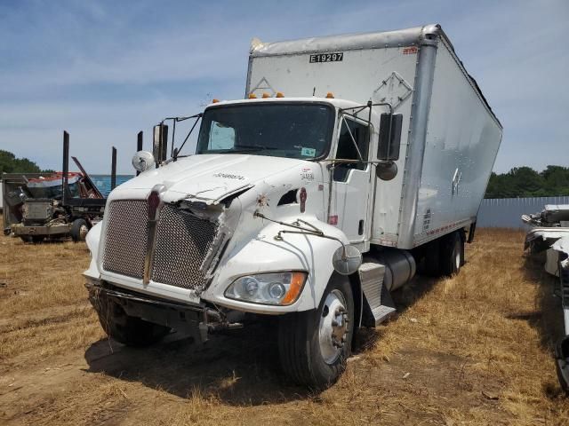 2016 Kenworth Construction T270