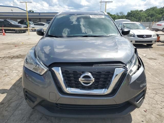 2019 Nissan Kicks S