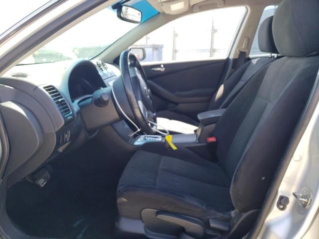 2012 Nissan Altima Base