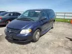 2004 Dodge Grand Caravan SE