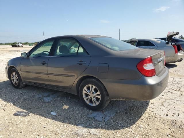 2004 Toyota Camry LE