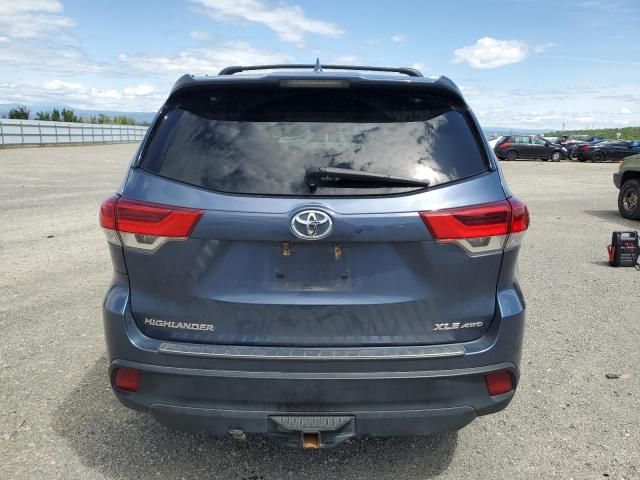 2019 Toyota Highlander SE