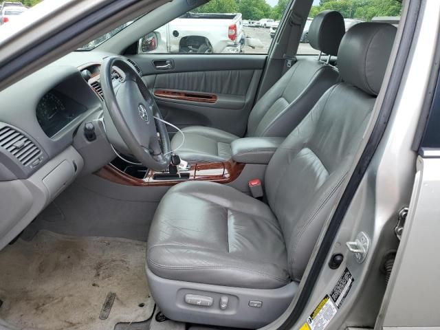 2004 Toyota Camry LE