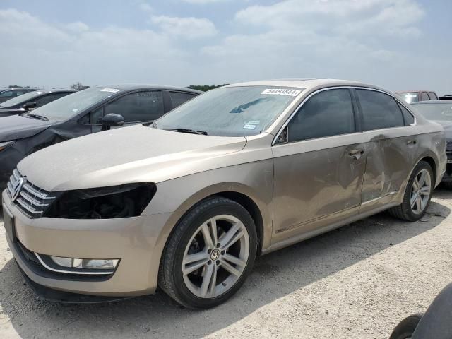 2015 Volkswagen Passat SEL