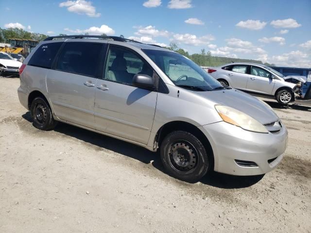 2010 Toyota Sienna CE