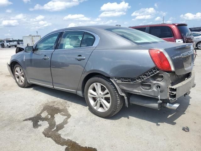 2011 Lincoln MKS