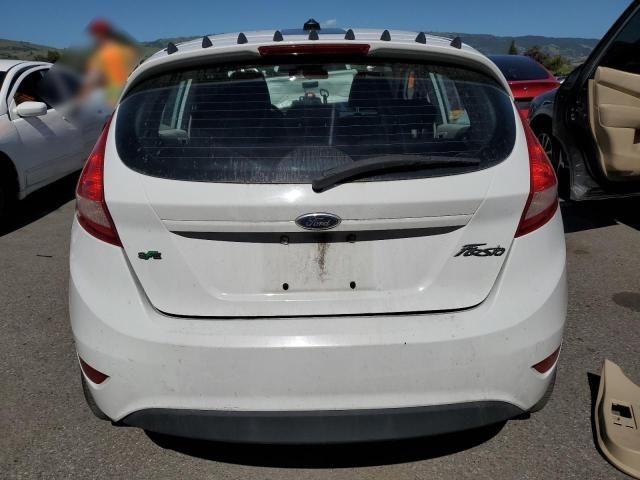 2013 Ford Fiesta SE