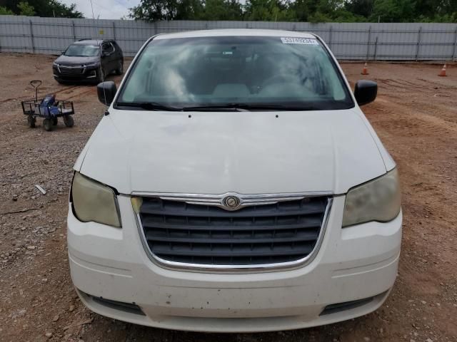 2008 Chrysler Town & Country LX