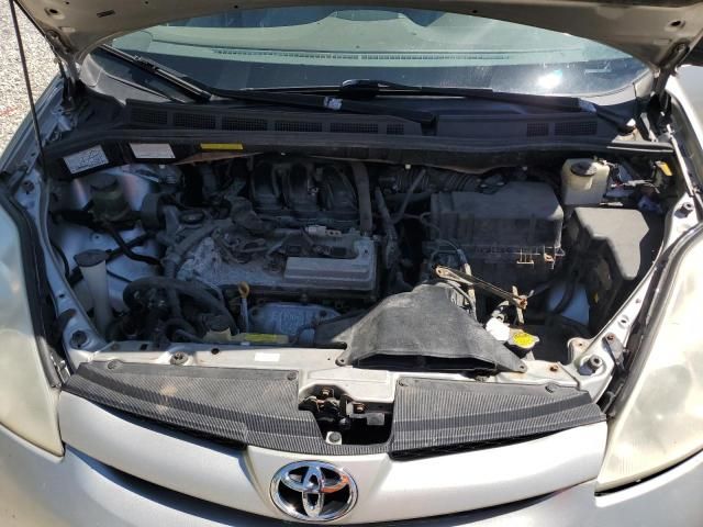 2007 Toyota Sienna CE