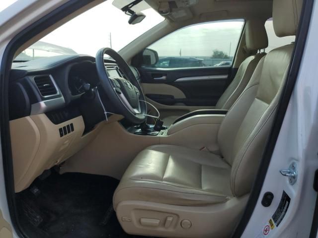 2016 Toyota Highlander XLE