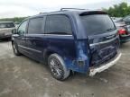 2014 Chrysler Town & Country Touring L