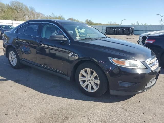 2012 Ford Taurus SE