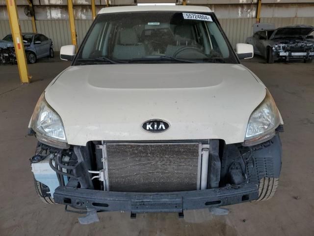 2010 KIA Soul +