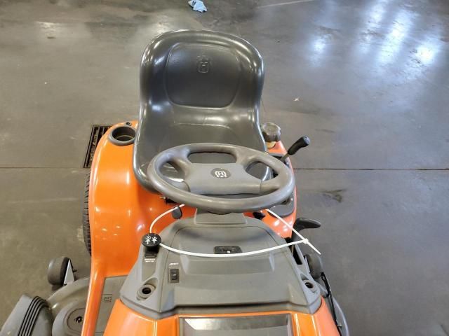 2000 Husqvarna Lawnmower