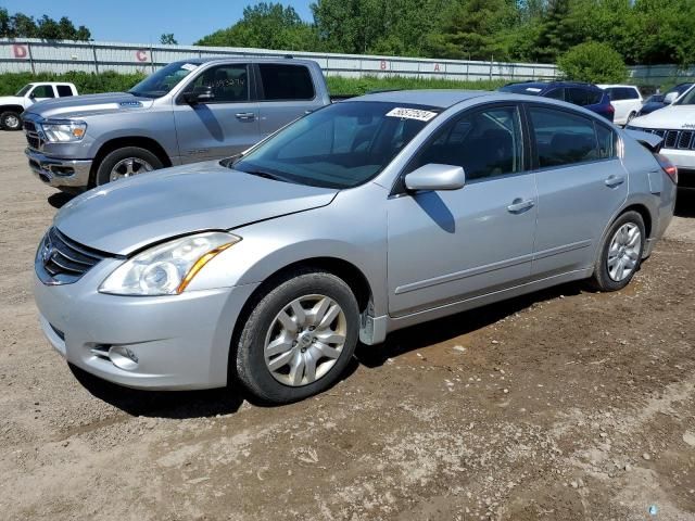 2010 Nissan Altima Base