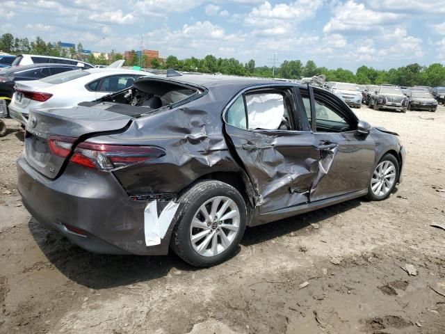 2022 Toyota Camry LE