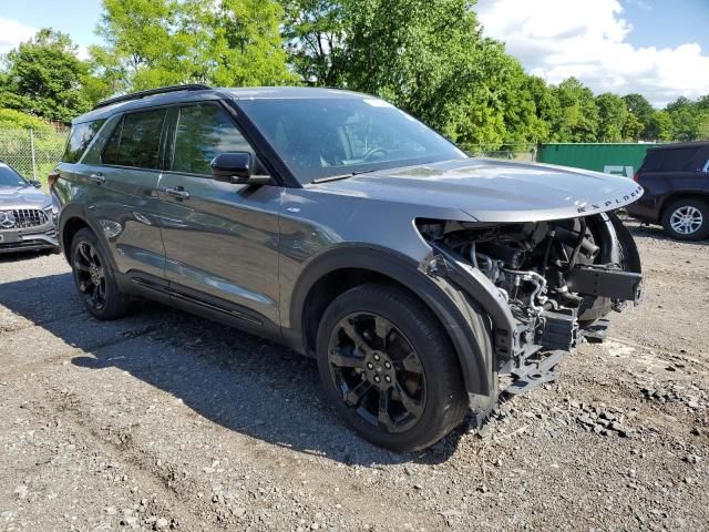 2022 Ford Explorer ST-Line