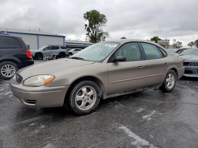 2004 Ford Taurus SES